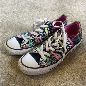 Colorful Patterned Striped Converse Low Top